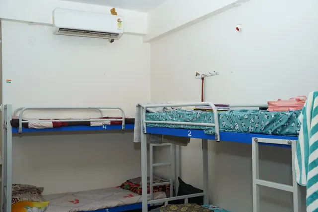 Air-conditioned student room