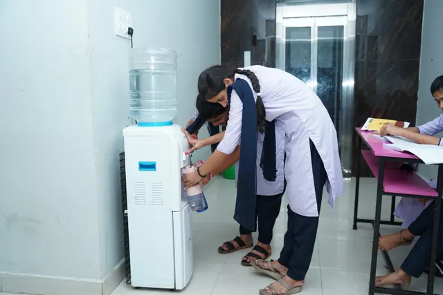 Drinking-water dispenser
